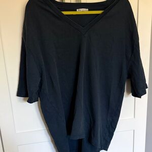 Zara Navy V-Neck Short Sleeve Tee
